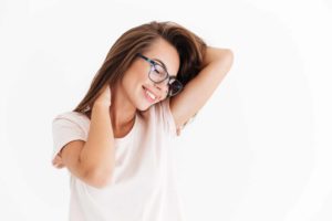 Sarina Cant glücklich-min Sarina Cant Autorin von Der Weg Zum Vaginalen Orgasmus glücklich